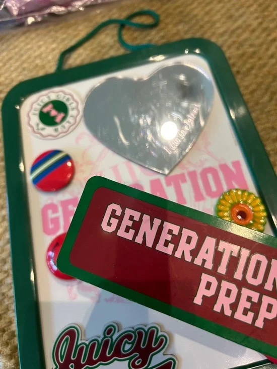 Juicy Couture Vintage Magnetic Message Whiteboard with Cute Magnets for Locker - Picture 2 of 8